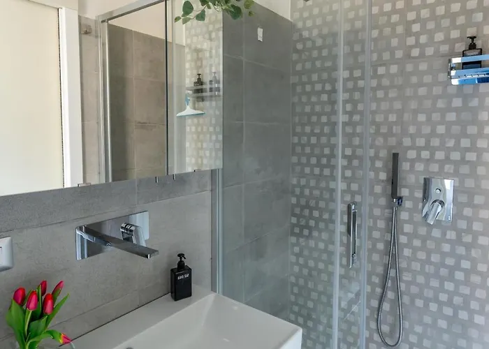 Appartement Duomo Airport Linate Small Deluxe Milaan