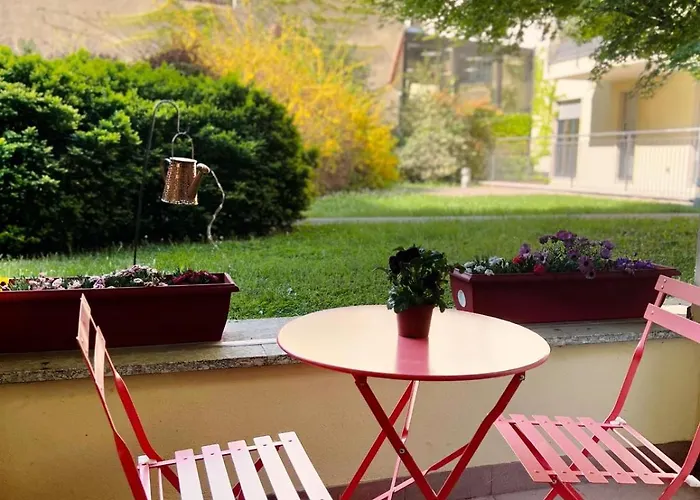Daire Laura S Garden - Romantic Place And Private Parking Milano