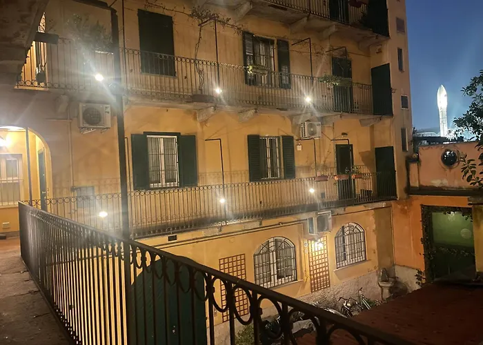 Apartment Quiet Luminous Flat Historical Center Fast Wi-fi *