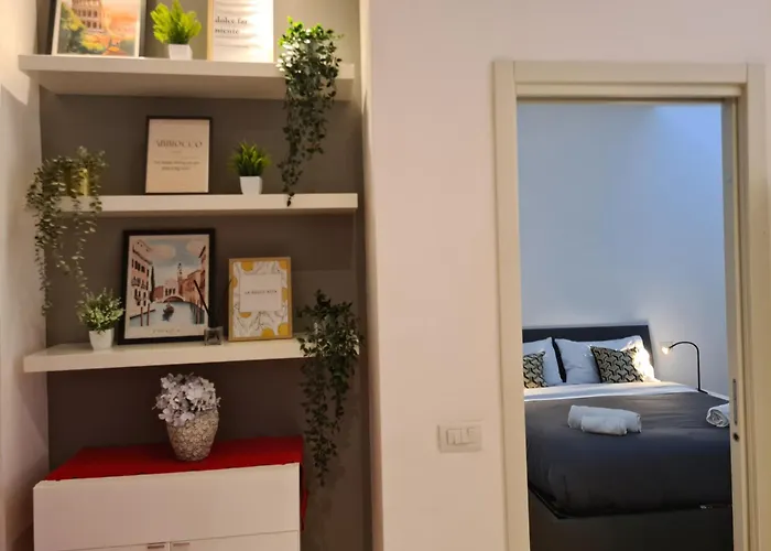 Red Ripa Boutique Navigli ميلان