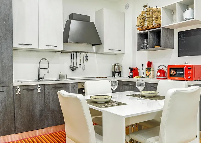 Cozy 1 Bedroom In Viale Monza Apartament Mediolan