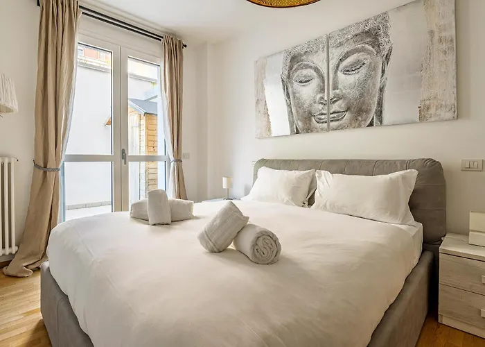 Cozy 1 Bedroom In Viale Monza