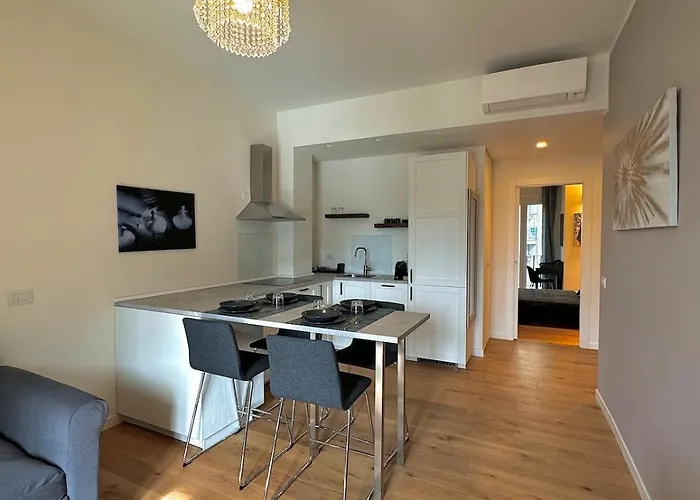 Апартаменты - - Life - Милан