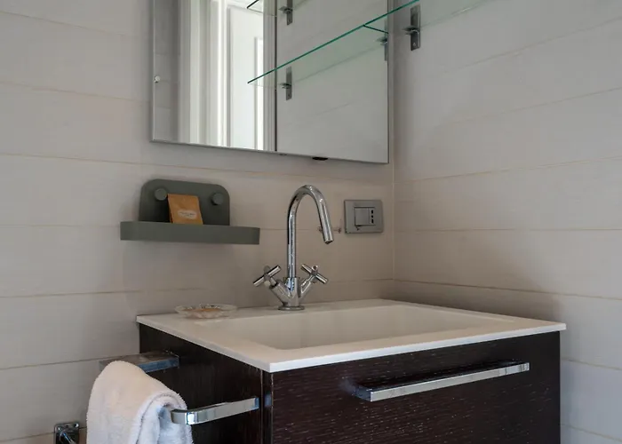 Repubblica Premium Milán