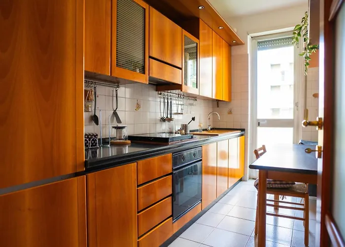 Cozy Near Bovisa - Wifi Ac Metro Daire *
