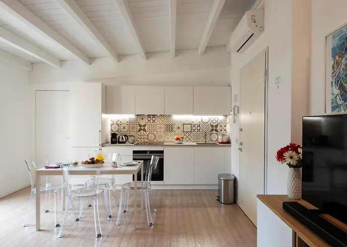 Umbria, 120 - Accogliente E Ben Collegato