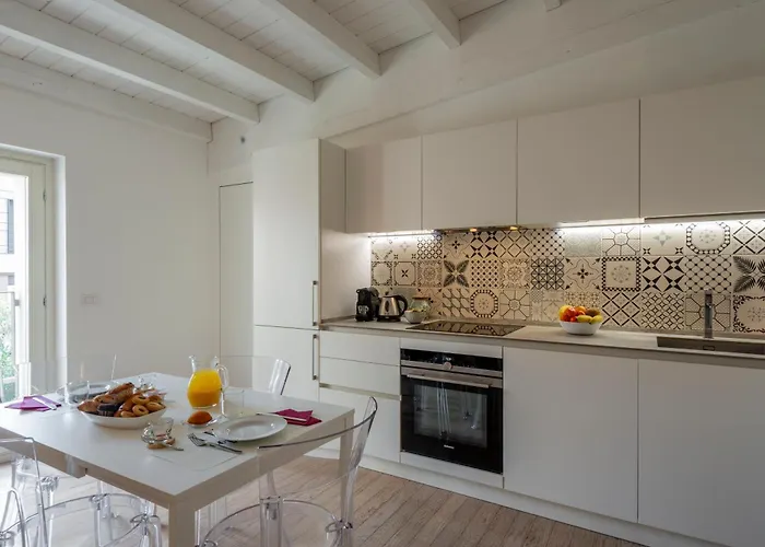 Umbria, 120 - Accogliente E Ben Collegato