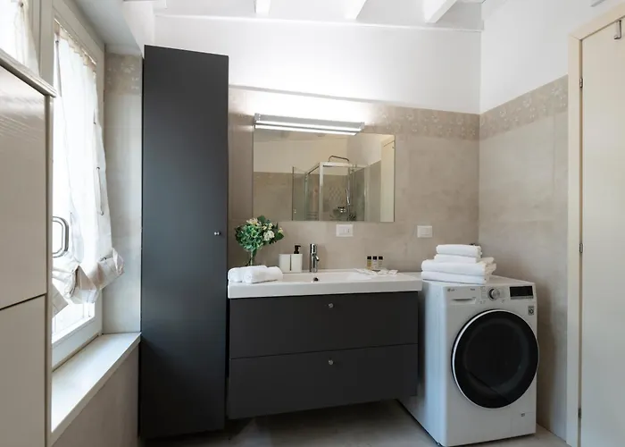 Umbria, 120 - Accogliente E Ben Collegato Mediolan