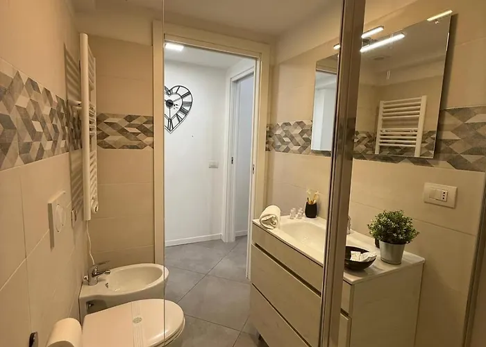 Daire Comfort Loft - 3 Bedrooms, 3 Baths, Fast Wi-fi *