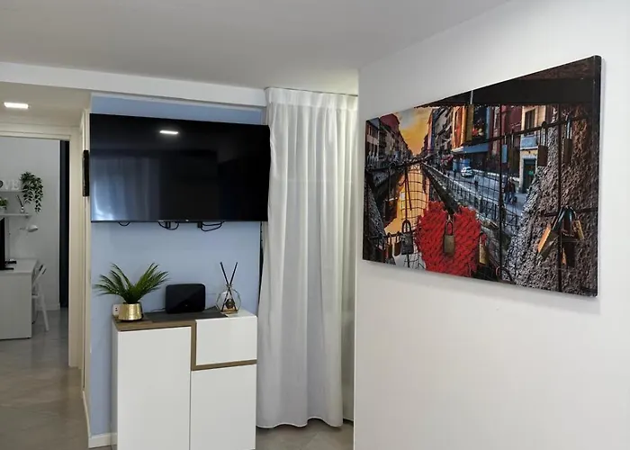 Comfort Loft - 3 Bedrooms, 3 Baths, Fast Wi-fi Daire