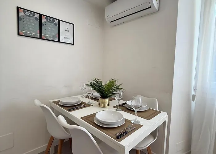 Comfort Loft - 3 Bedrooms, 3 Baths, Fast Wi-fi Apartmán Milán