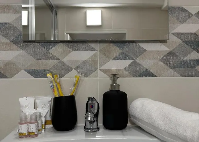 Comfort Loft - 3 Bedrooms, 3 Baths, Fast Wi-fi Daire