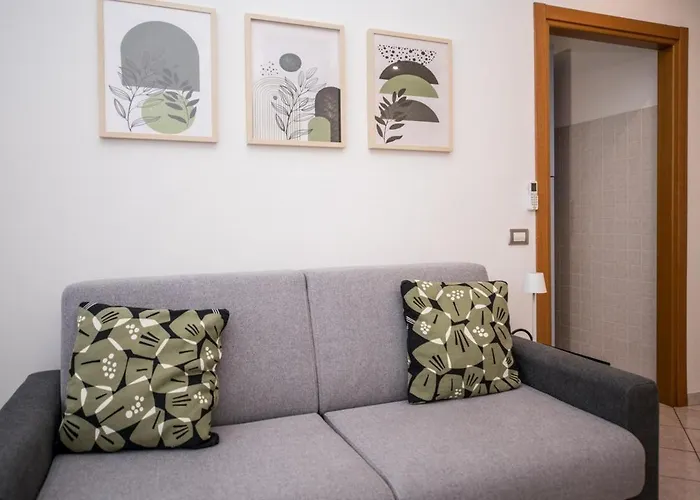 Metro 4 - Grazioso Bilocale Accogliente 公寓 米兰