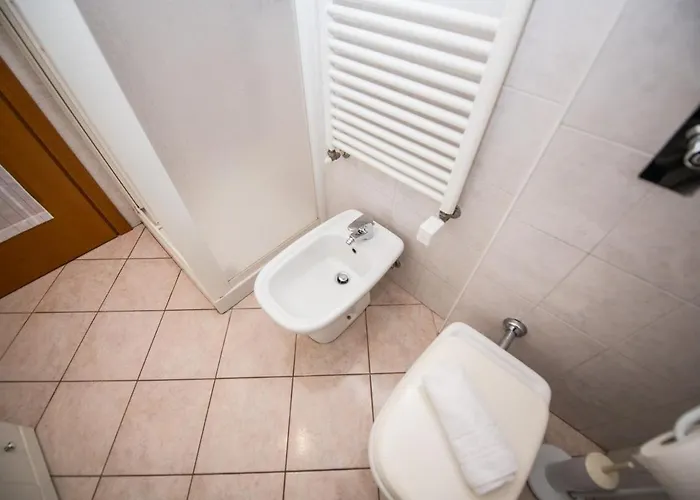 公寓 Metro 4 - Grazioso Bilocale Accogliente 米兰