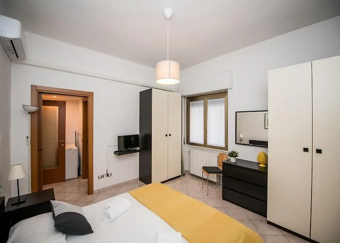 Metro 4 - Grazioso Bilocale Accogliente 米兰