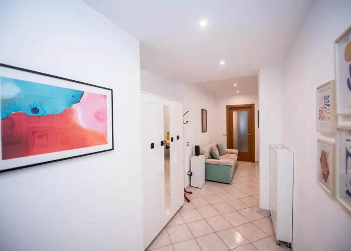 Metro 4 - Grazioso Bilocale Accogliente * 米兰