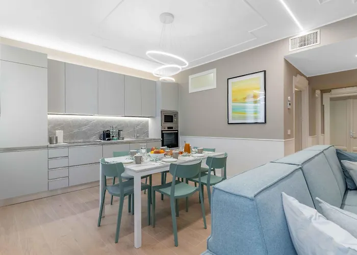 Vitruvio Palace - La Vista *