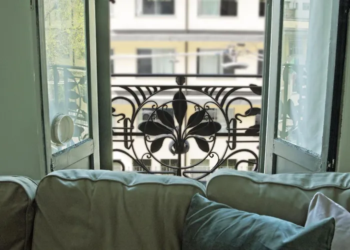 Apartament Splendido Quadrilocale Liberty In Porta Venezia Mediolan