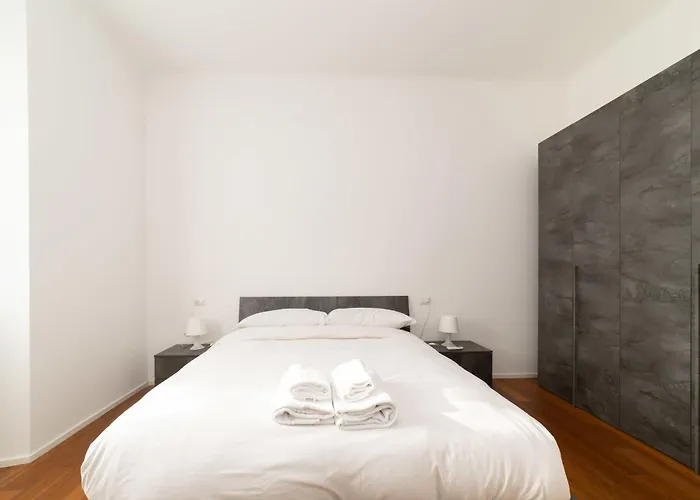 Appartement Moderno Bilocale Vicino Aeroporto Linate Self Check-in 24h & Wifi Veloce *