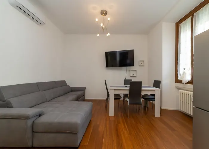 Moderno Bilocale Vicino Aeroporto Linate Self Check-in 24h & Wifi Veloce Milaan