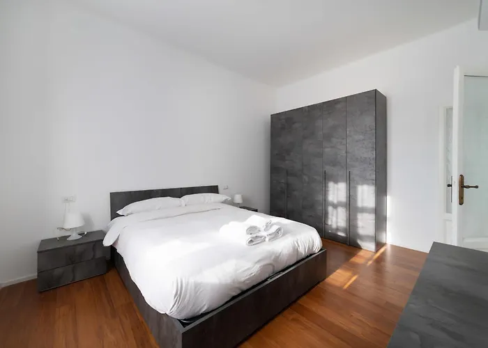 Moderno Bilocale Vicino Aeroporto Linate Self Check-in 24h & Wifi Veloce Appartement