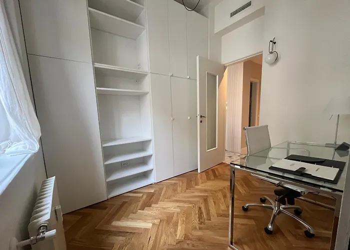 Morozzo1939 - An Authentic Milanese Home, Near Duomo Appartement