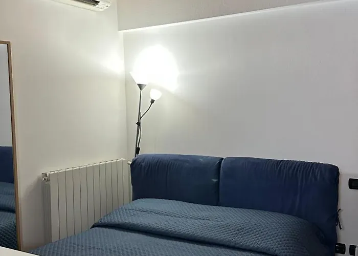 Casa Di Chloe - A Pochi Passi Dai Navigli Bocconi-naba-iulm -raggiungile Il Duomo A Piedi *