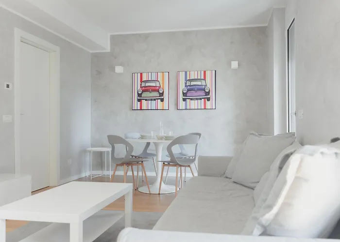 Gohost - Next To The Olympic Village Terrace * Milán