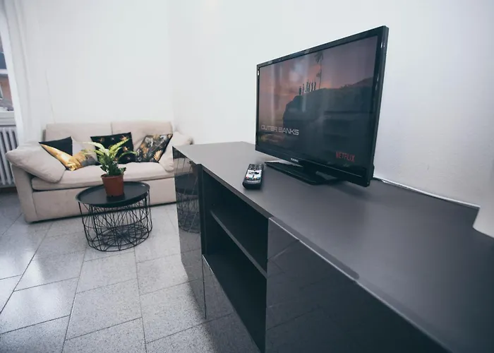 The Of The North Park 15 Minutes From The Duomo *