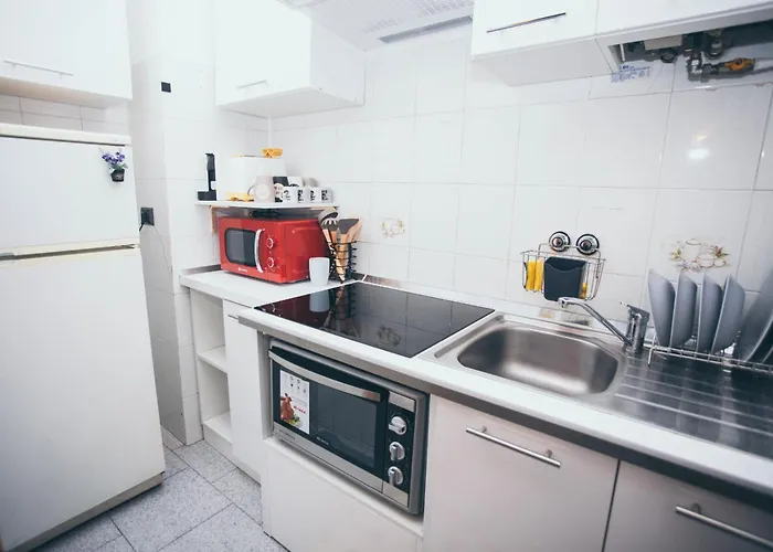 The Of The North Park 15 Minutes From The Duomo ميلان