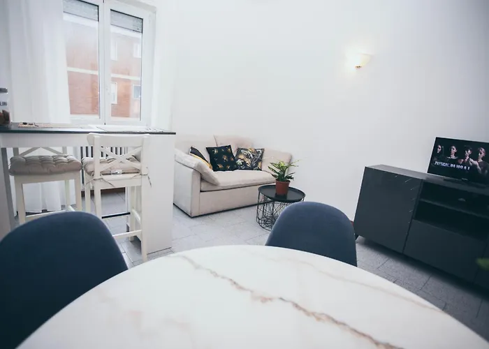 The Of The North Park 15 Minutes From The Duomo شقة *