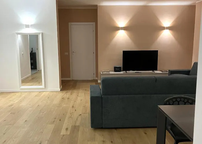 Fifty Eight Repubblica Three Bedrooms * ミラノ