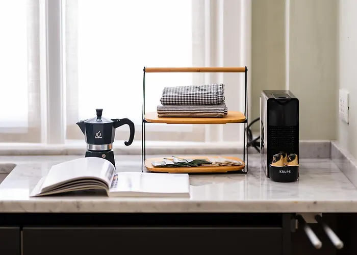 Design Boutique Flat - Refined & Appartamento