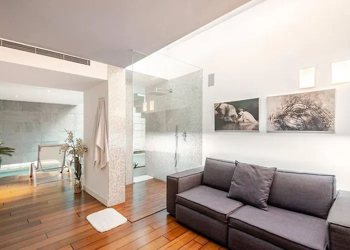 Milano's Exclusive Loft, Pool & Lejlighed