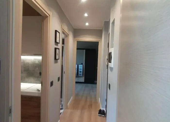 Sunny Terrace 2 Bedrooms * ميلان