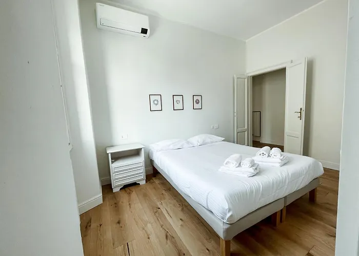 Villoresi - Large Flat Navigli, Appartamento Milano