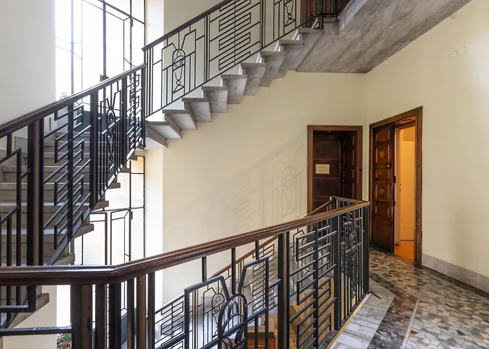 One Bedroom Of Comfort And Style In The Heart Of Milan
