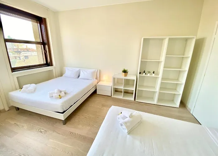 1 Min Castle - 7 Min Cathedral On Walk Prestige