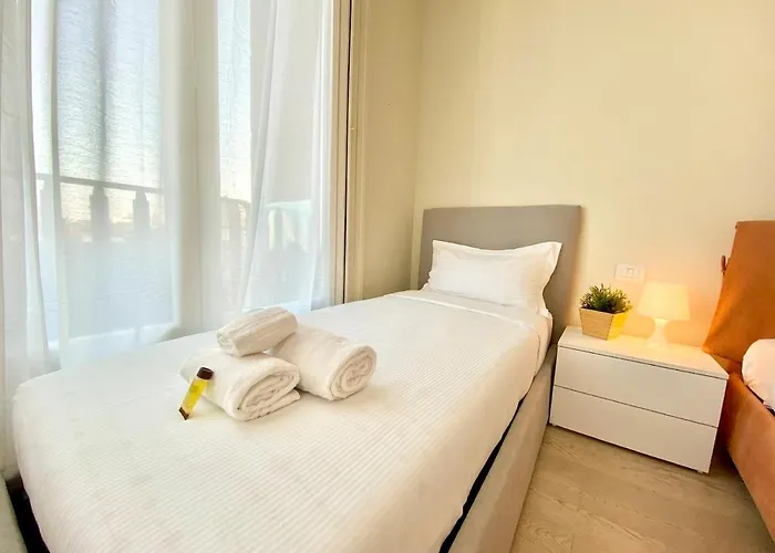 1 Min Castle - 7 Min Cathedral On Walk Prestige Lägenhet Milano