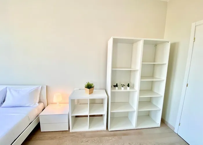 1 Min Castle - 7 Min Cathedral On Walk Prestige Lägenhet *