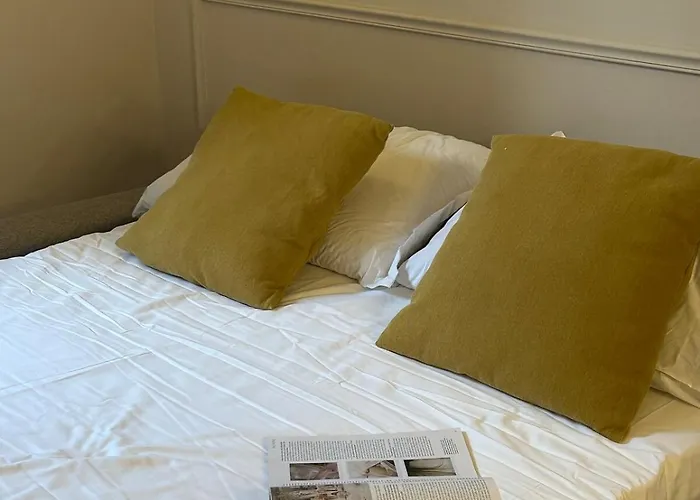 Stile Ed Eleganza Fra Stazione E Posta Venezia * Milán