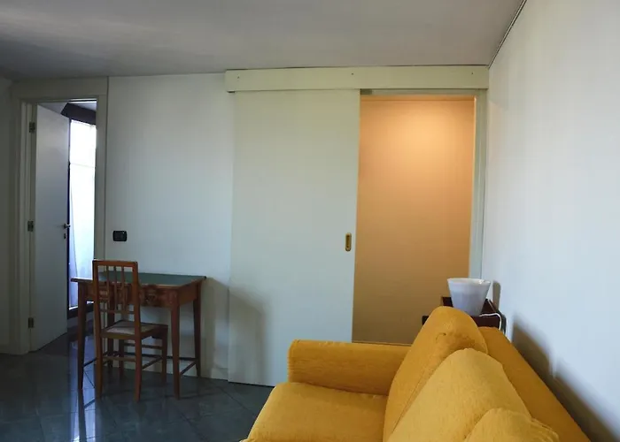 Welcome To Cobrieres * מילאנו