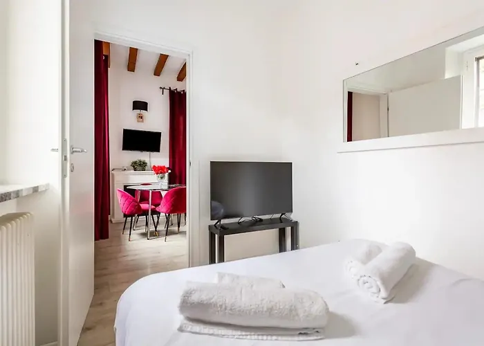 Lovely Brera 아파트 밀라노