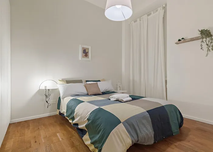 Milan's Navigli Nest *