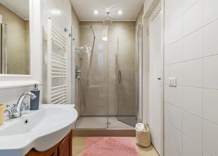 Milan's Navigli Nest Apartmán *