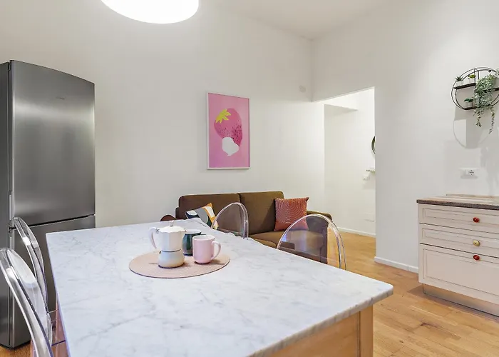 Milan's Navigli Nest