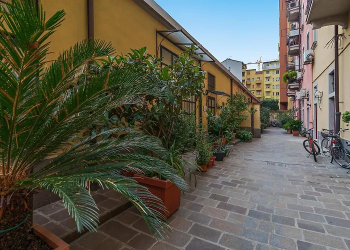 Milan's Navigli Nest Apartmán *