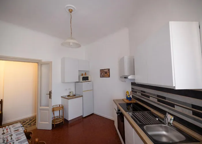 Moderno Trilocale In Zona Navigli