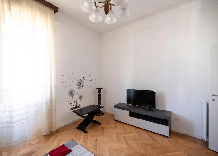 Moderno Trilocale In Zona Navigli