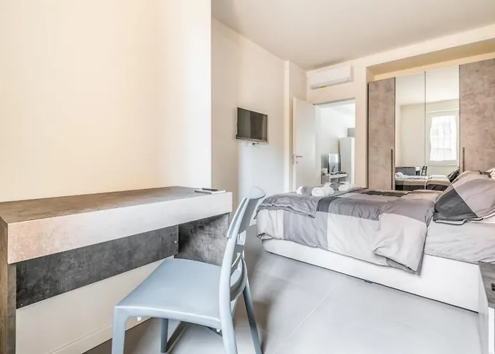 15 Minuti Dal Duomo - Metro A 2 Passi Διαμέρισμα